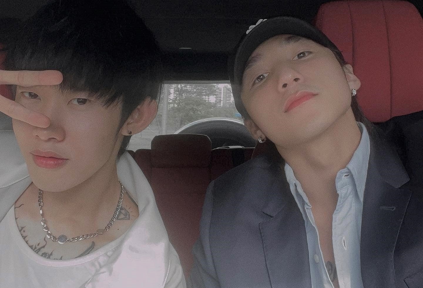 Kay Tran no luc ru bo hinh bong Son Tung hinh anh