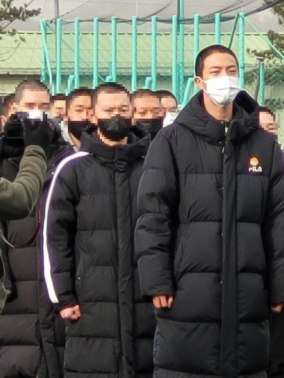 Jin nhập ngũ ảnh 1 Jin nhap ngu anh 1