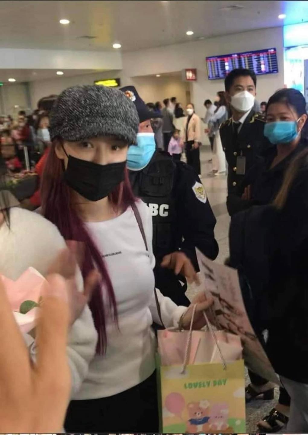 Nancy toi Viet Nam anh 1