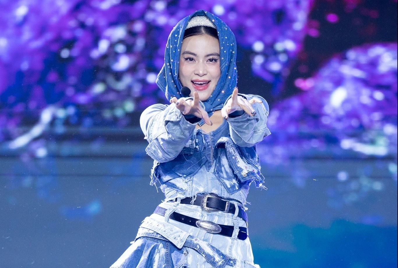 Hoang Thuy Linh, Kay Tran khuay dong chung ket Hoa hau Viet Nam hinh anh