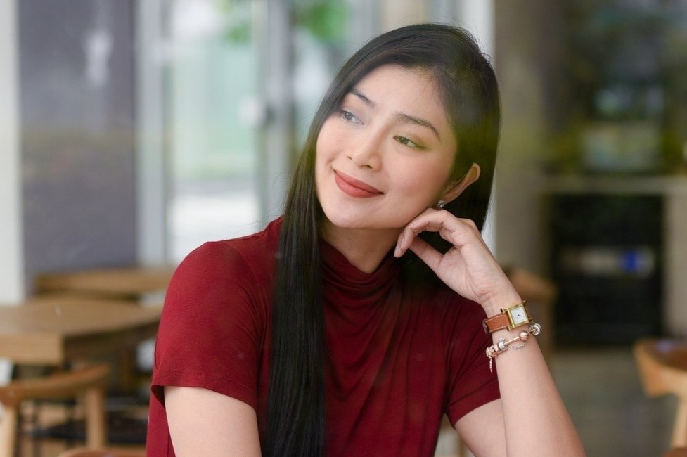 Dien vien Thanh Truc ket hon hinh anh