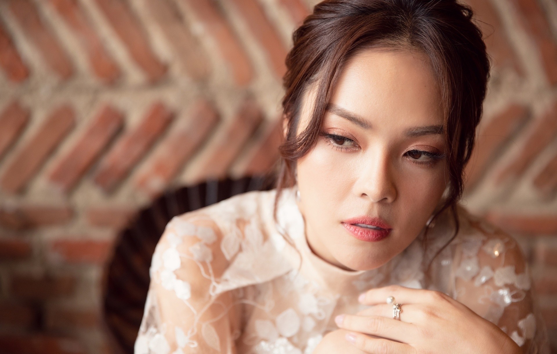 Duong Cam Lynh no 6 ty dong, bi chan duong doi tien hinh anh