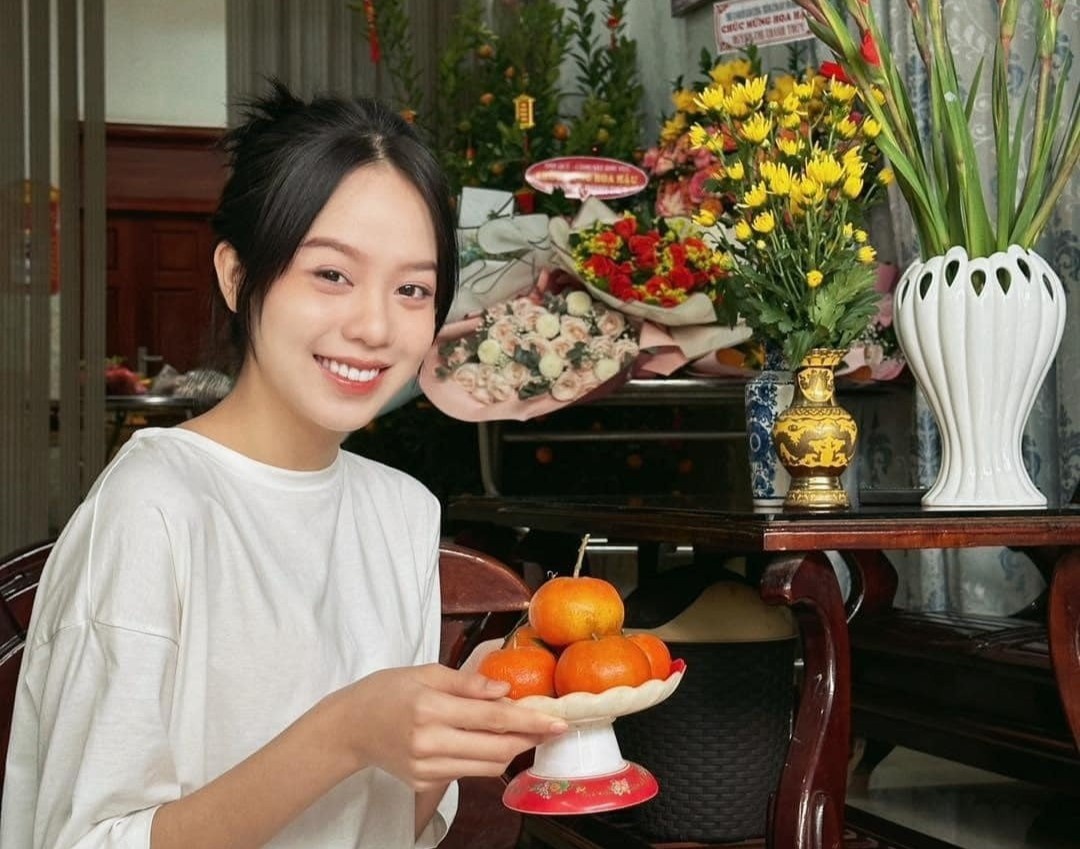 Sao Viet trang hoang nha cua don Tet Nguyen dan hinh anh