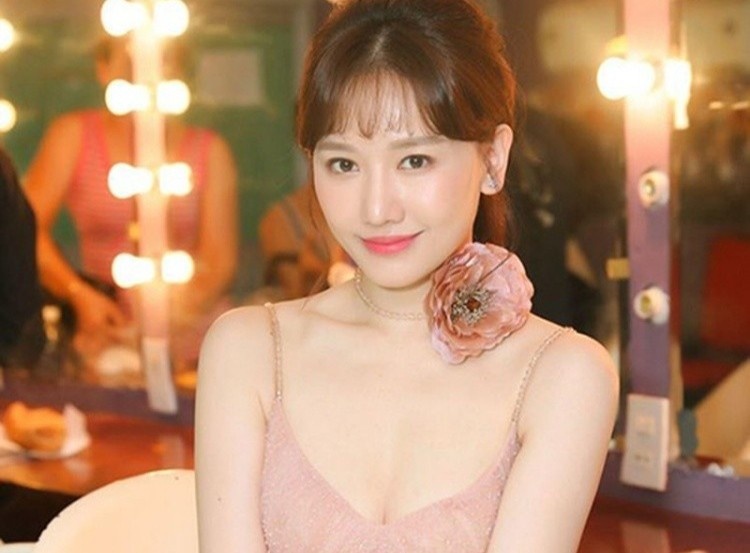 Phat ngon cua Hari Won bi chi trich hinh anh