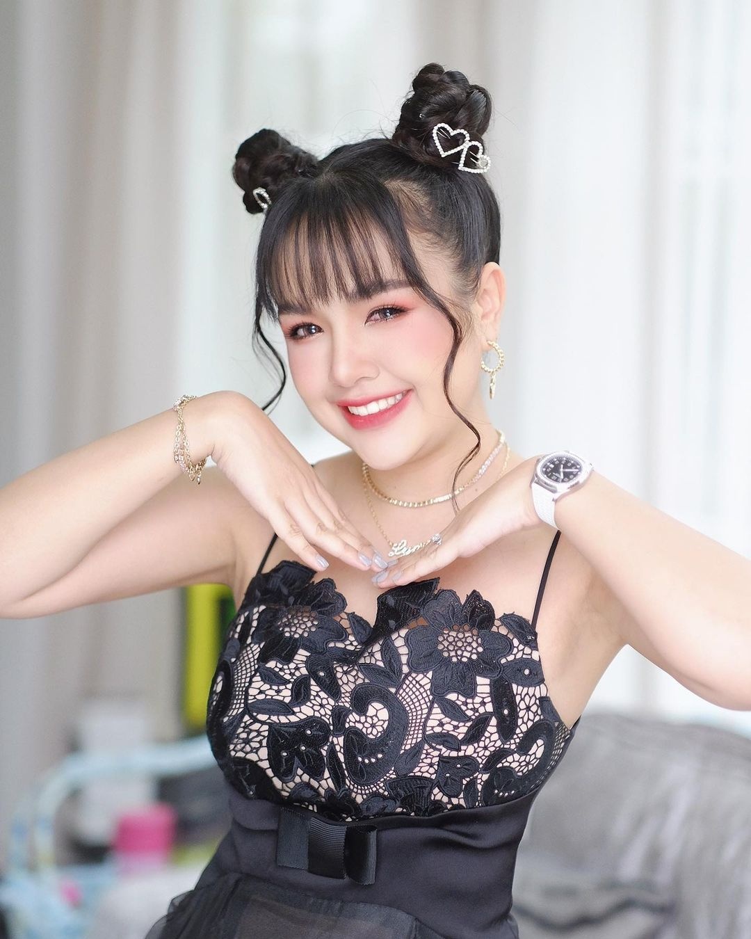 Janey Ratchanok ảnh 3 Janey Ratchanok anh 3