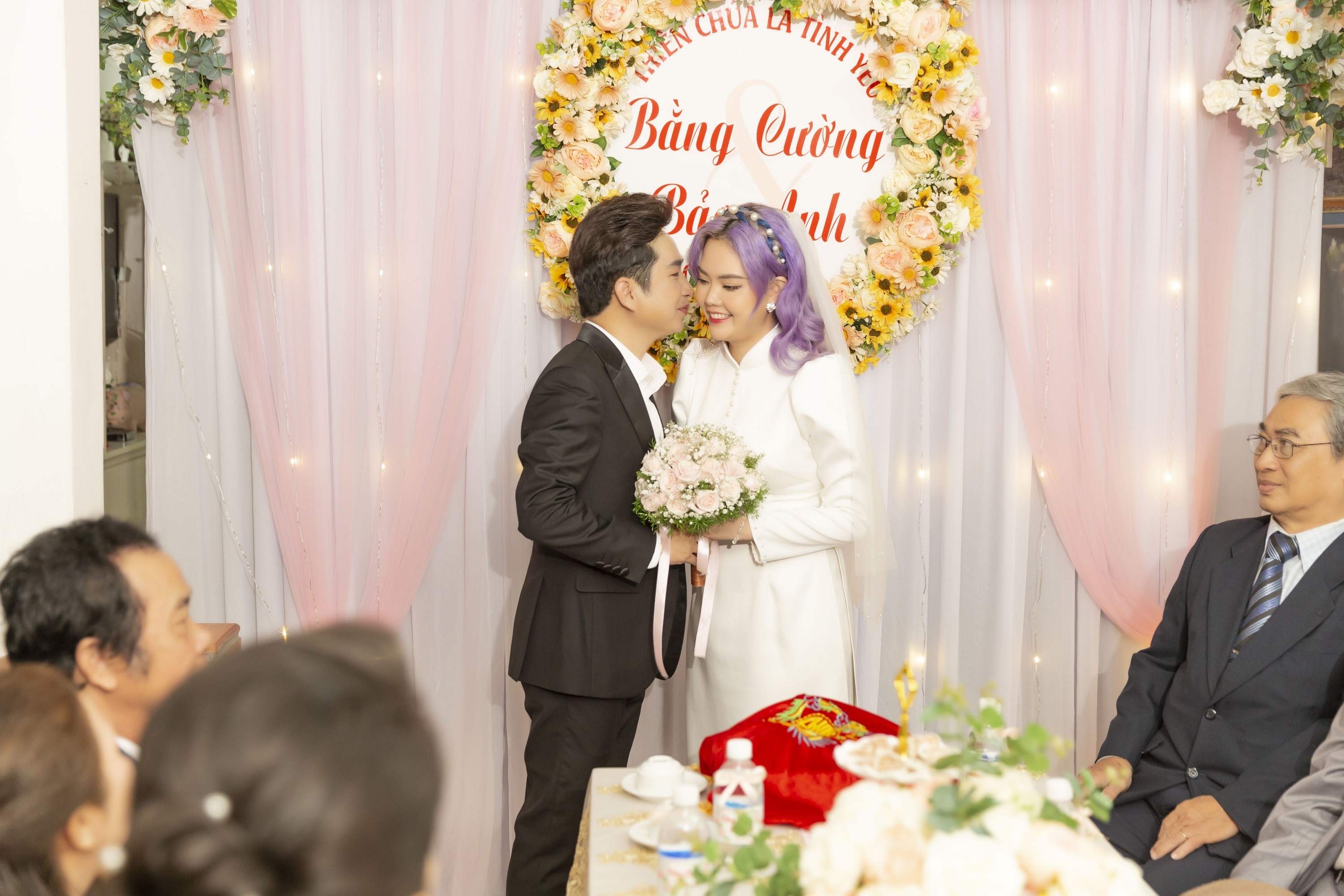 Bang Cuong cuoi anh 1