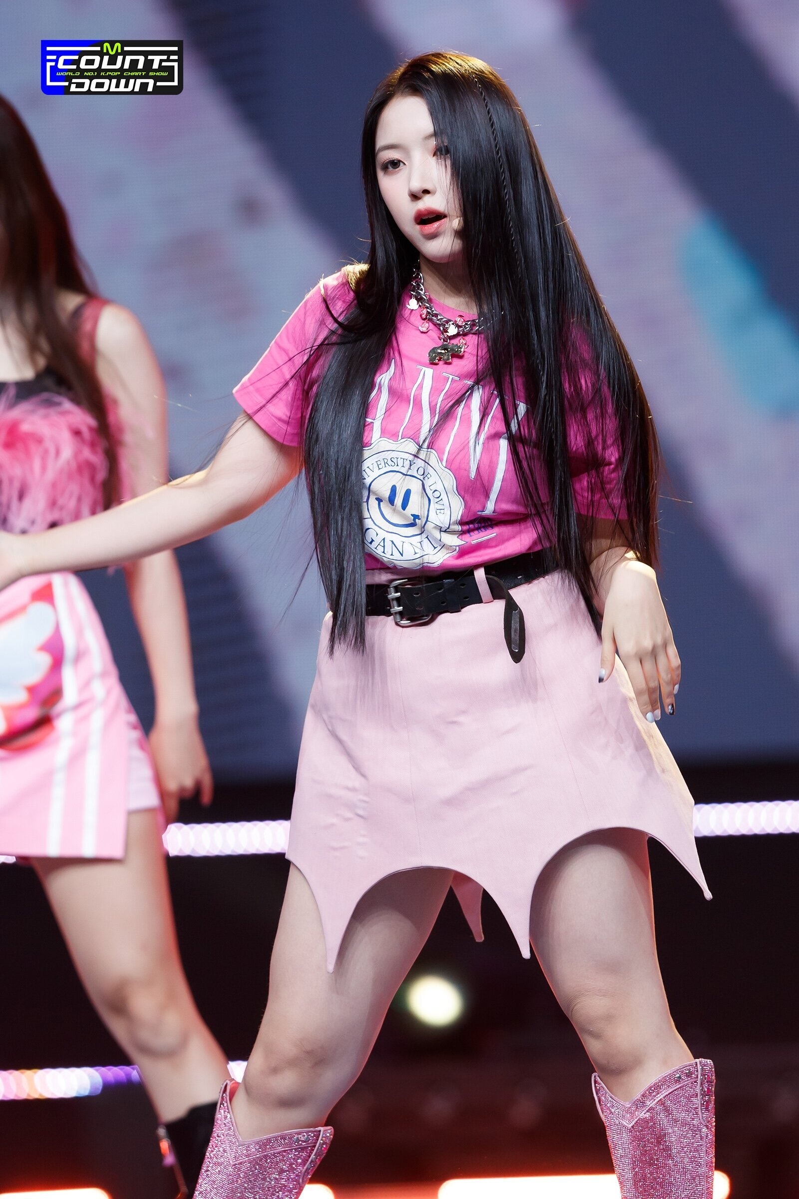 Jiwoo giam can anh 12