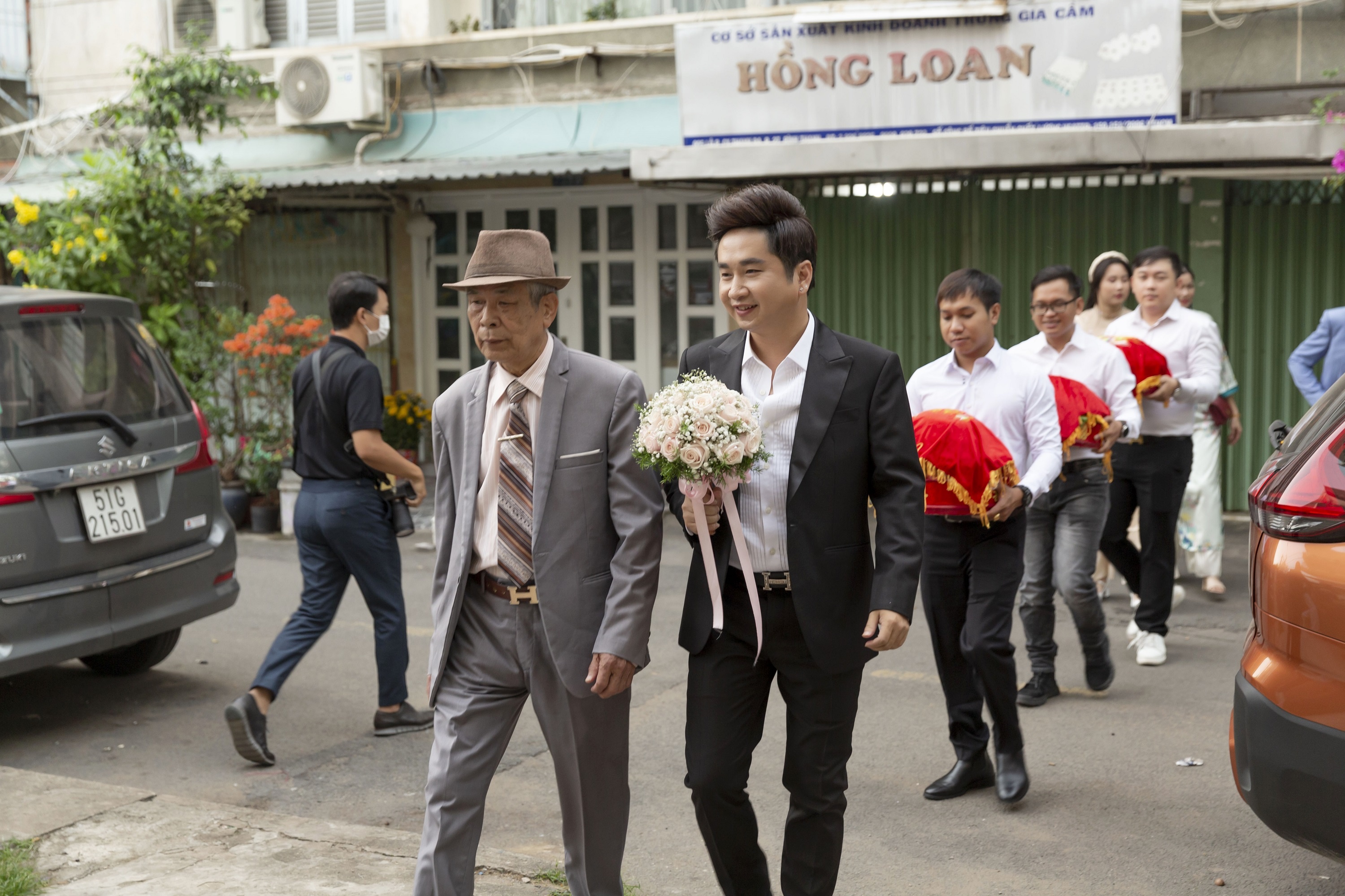 Bang Cuong cuoi anh 4