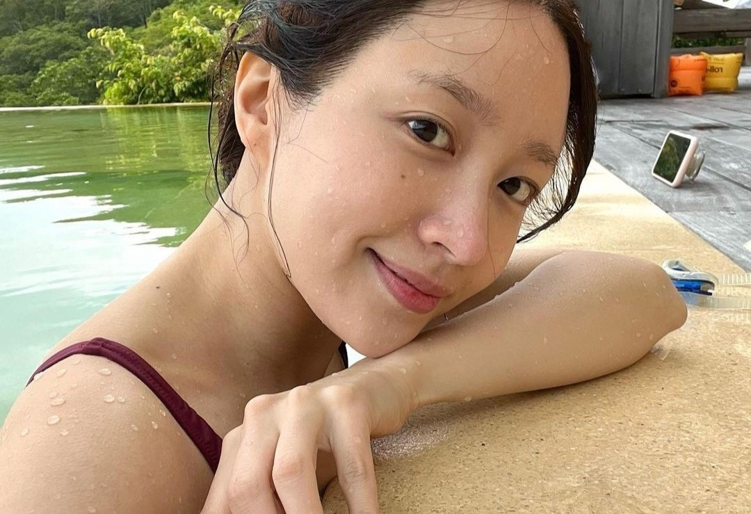 'Nu hoang fancam' Hani chia se anh mac bikini tai Nha Trang hinh anh