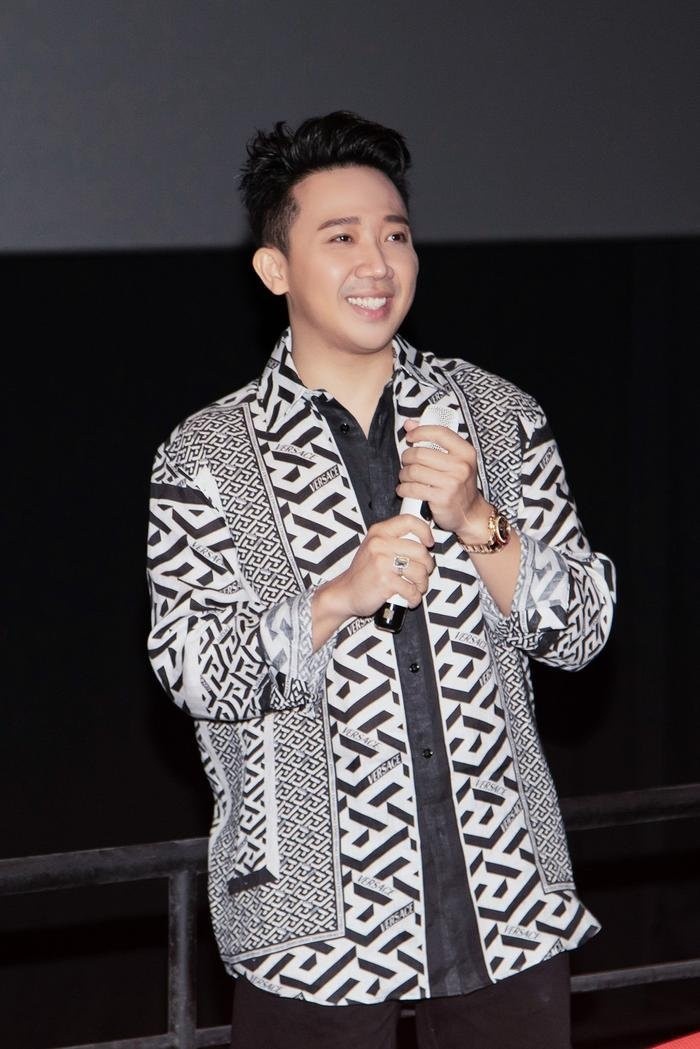 Tran Thanh chen lan anh 1