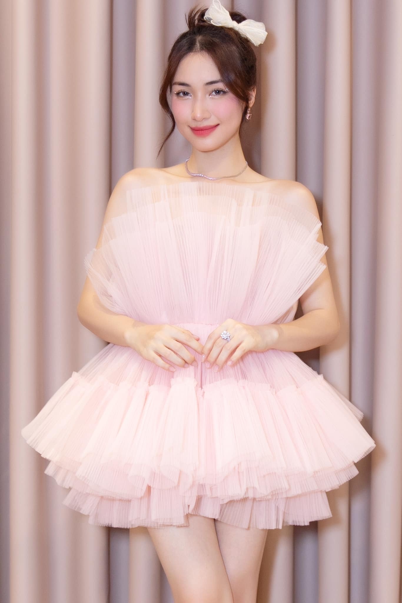 Hoa Minzy su co anh 1