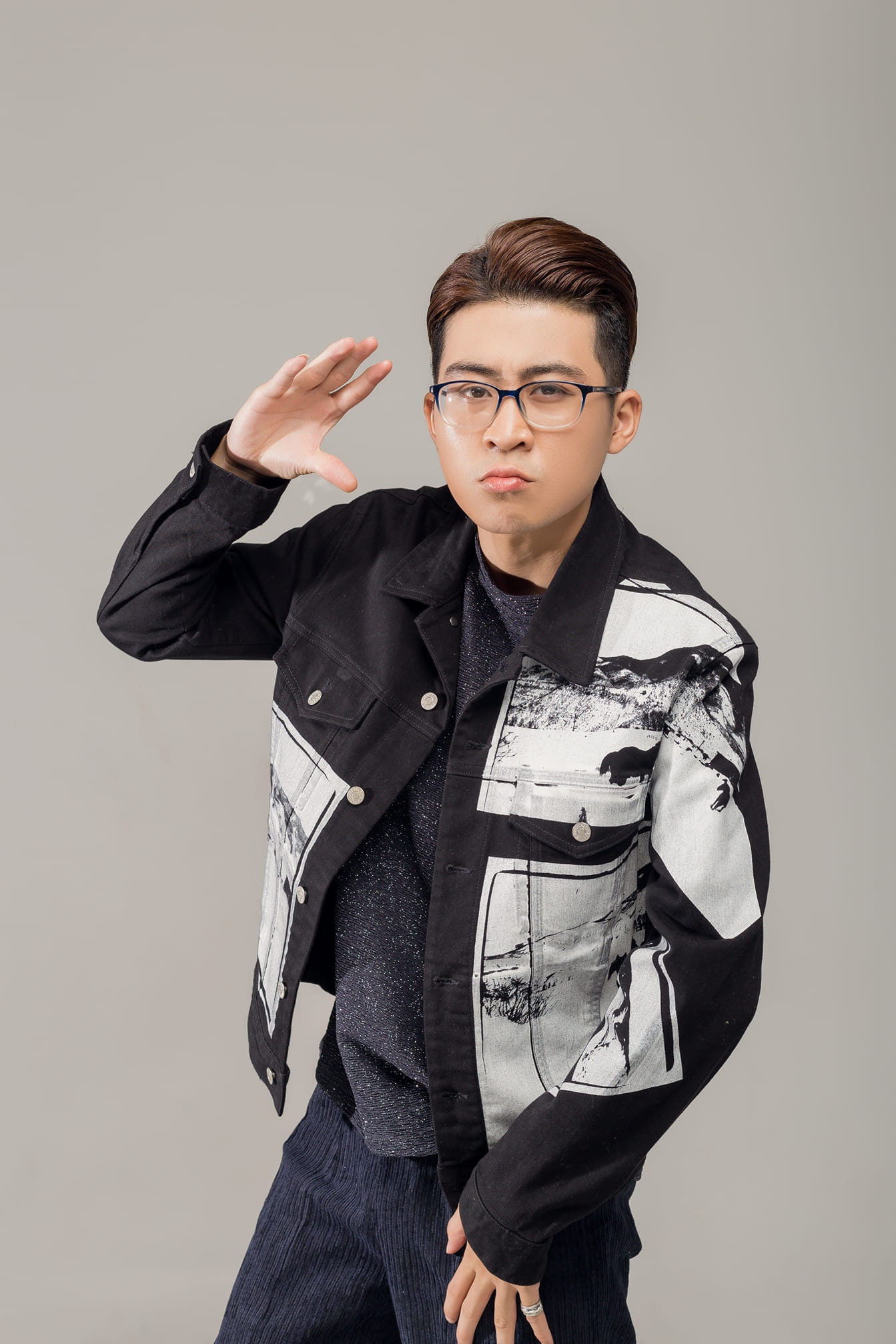 Rap Viet mua 3 anh 4