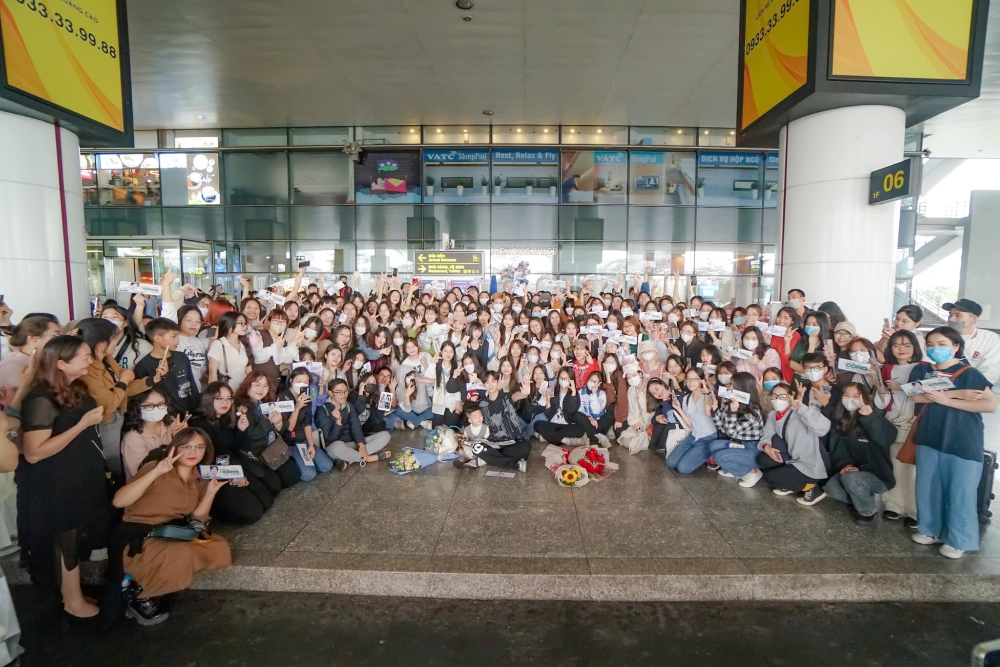 Nguyen Thanh
Cong anh 2