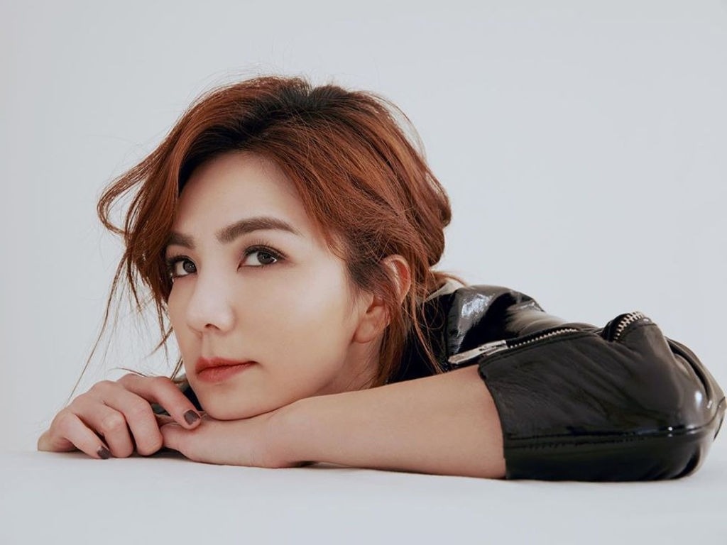 Chi Pu dap gio anh 2