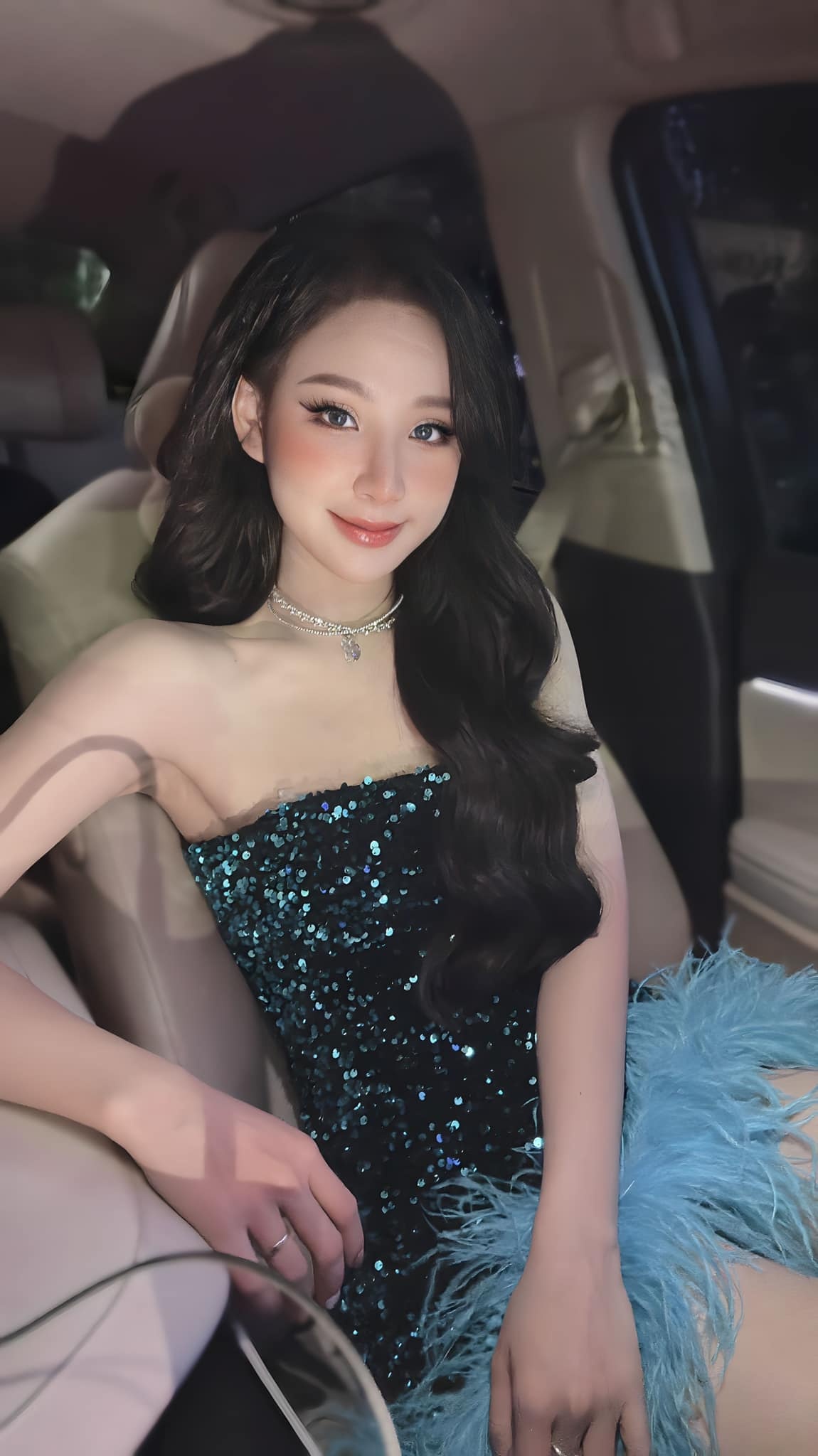 Yến Tatoo hẹn hò ảnh 2 Yen Tatoo hen ho anh 2