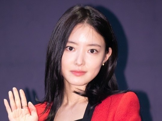 Sao Han du le cuoi Lee Seung Gi va Lee Da In hinh anh