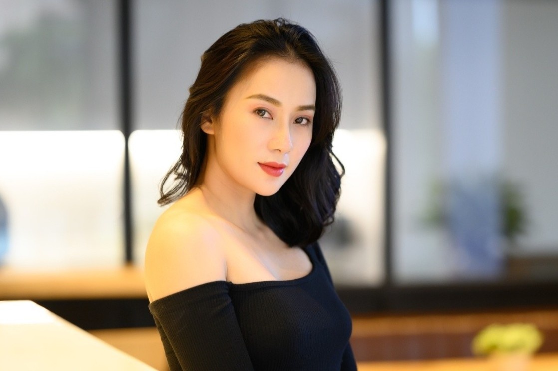 Tranh luan ve Pham Lich va chuyen 'noi tren TikTok nhung hat live te' hinh anh