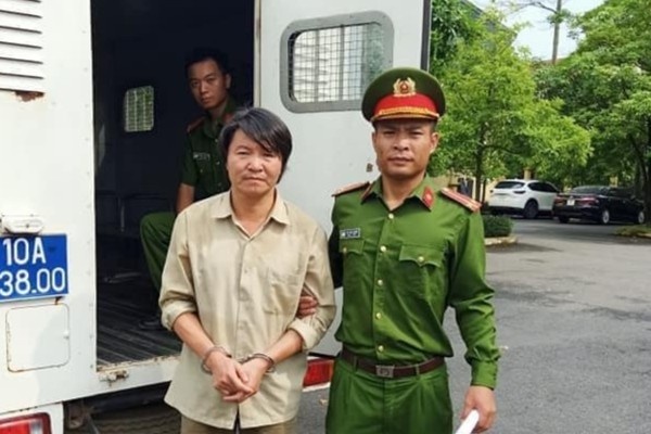 Dien vien lap ky luc 'vao tu ra toi' nhieu nhat truyen hinh Viet hinh anh