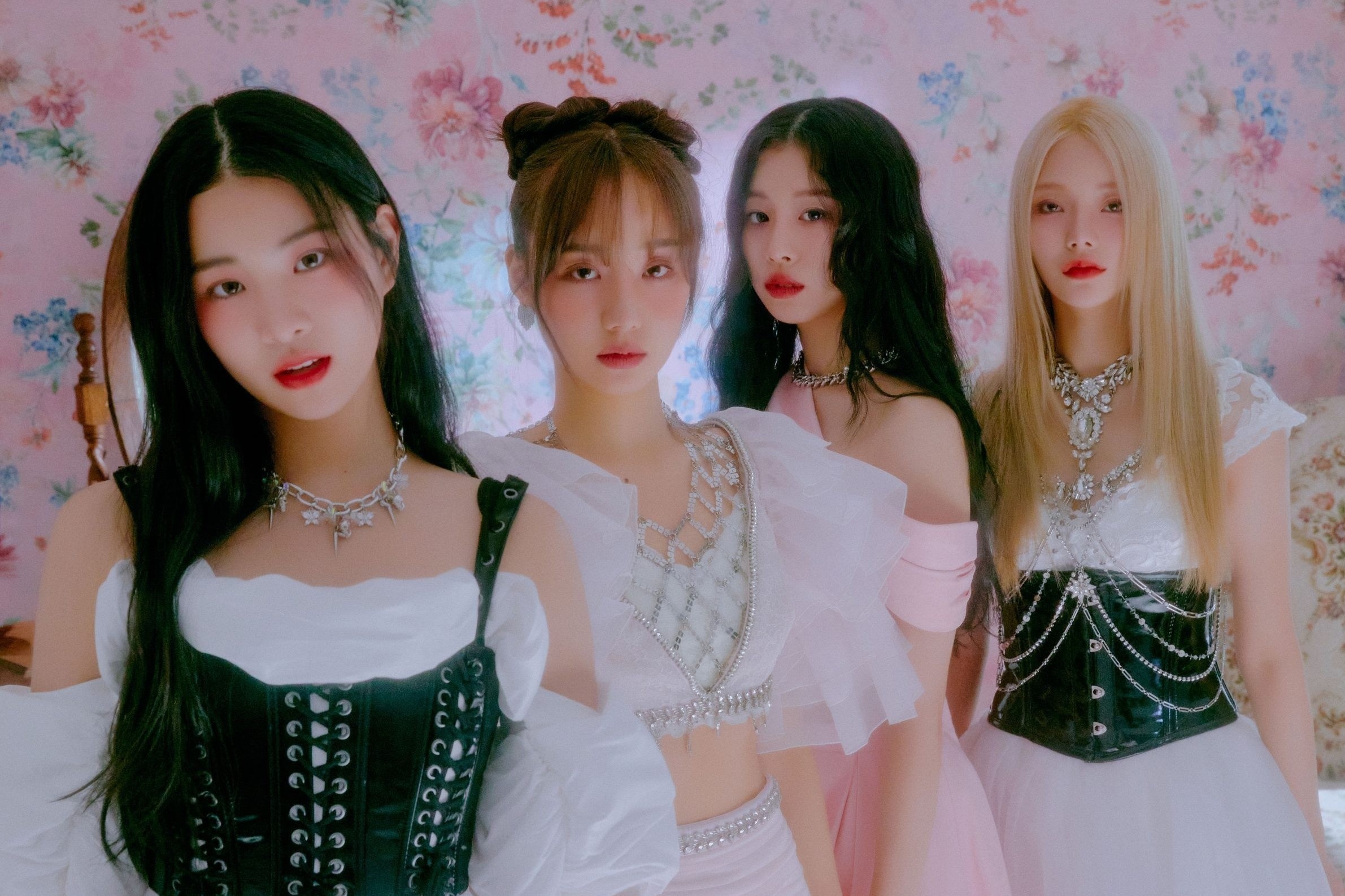 Than tuong Kpop qua thoi chi la nhung con roi hinh anh