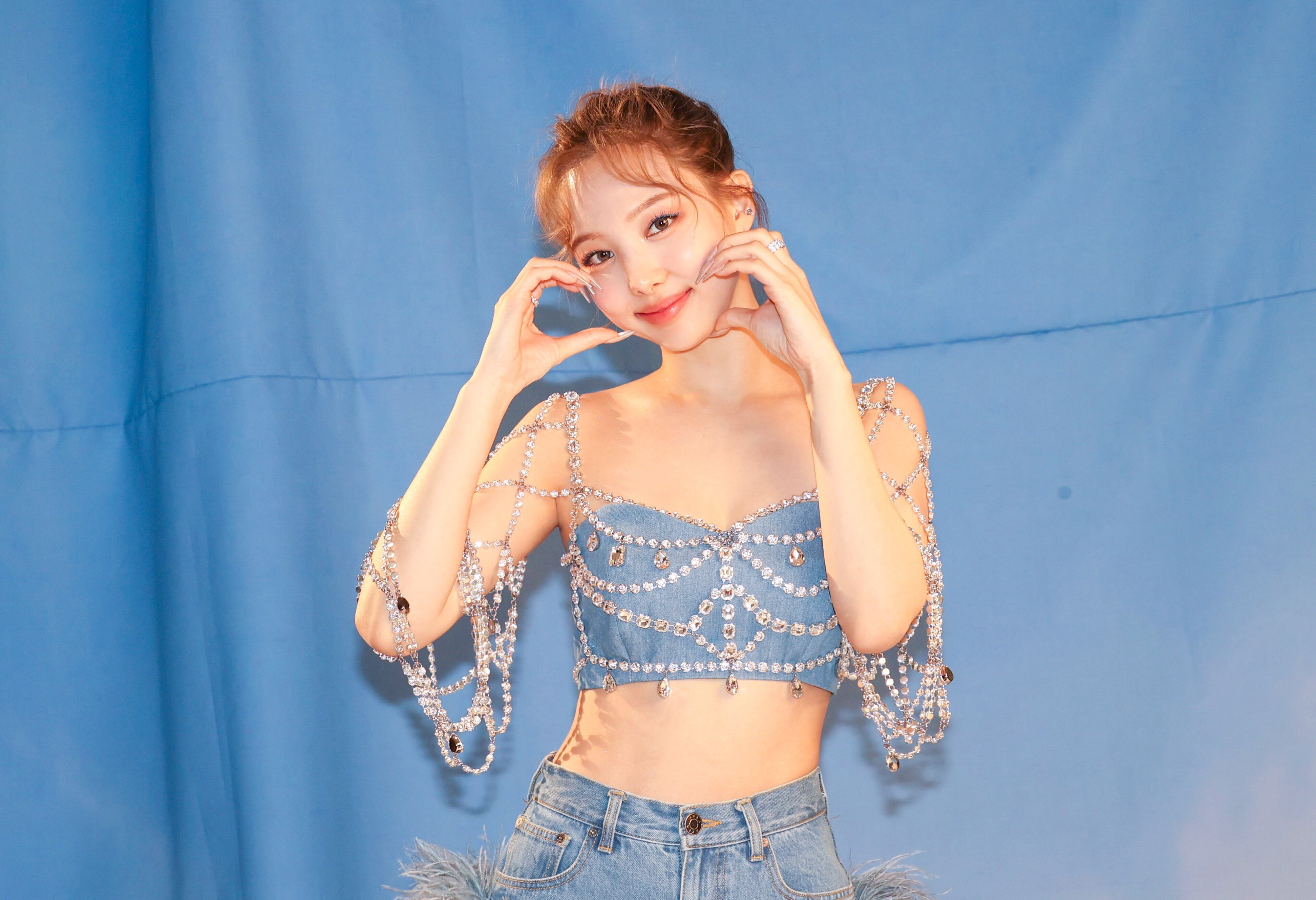 Nayeon co bung anh 12