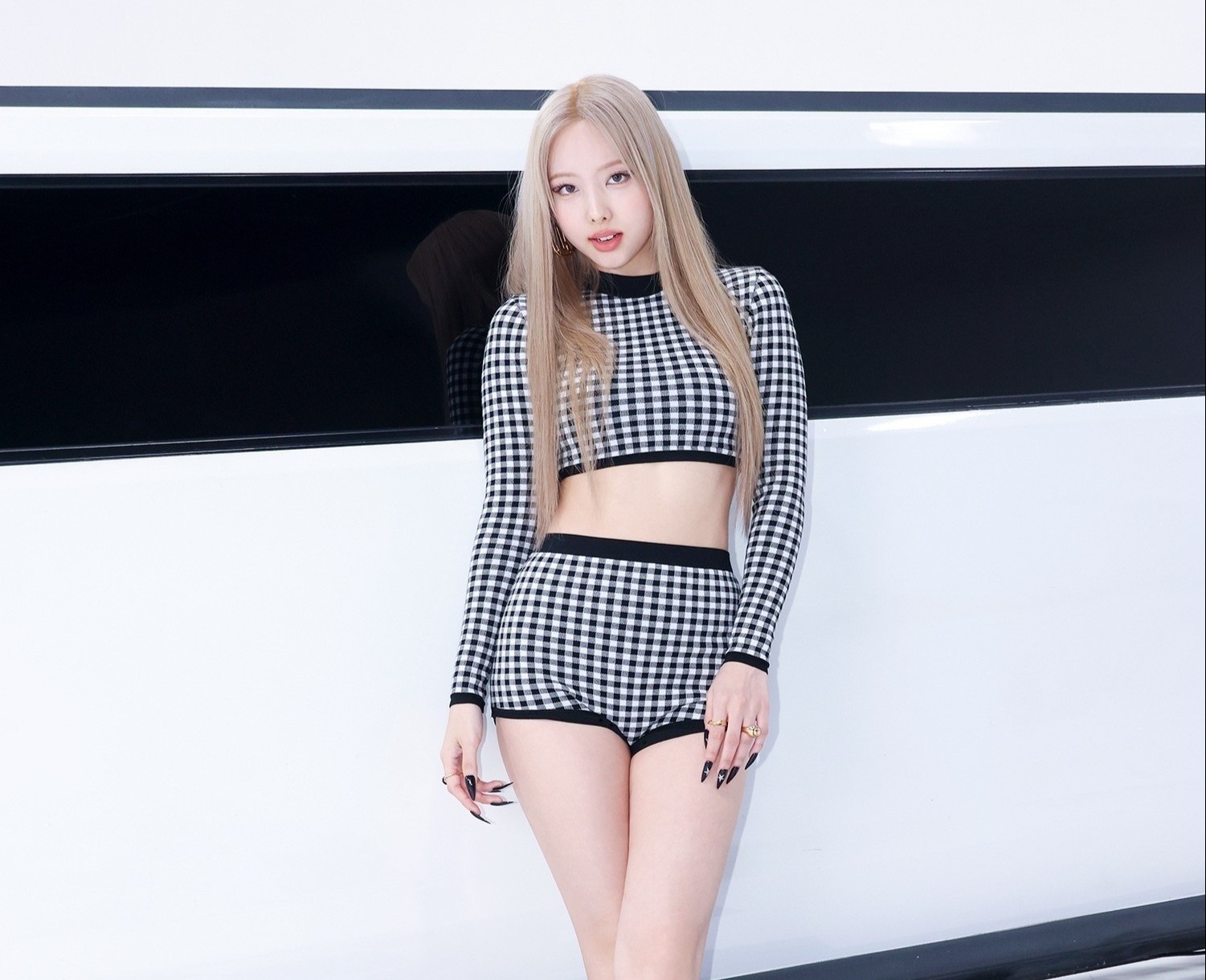 Nayeon co bung anh 9