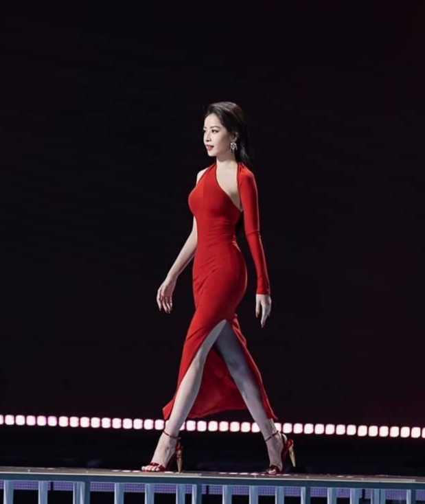 Chi Pu Dap gio anh 5