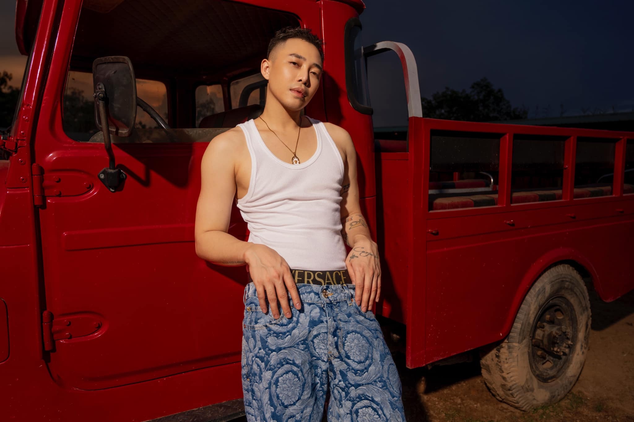 Chi Pu Dap gio anh 1