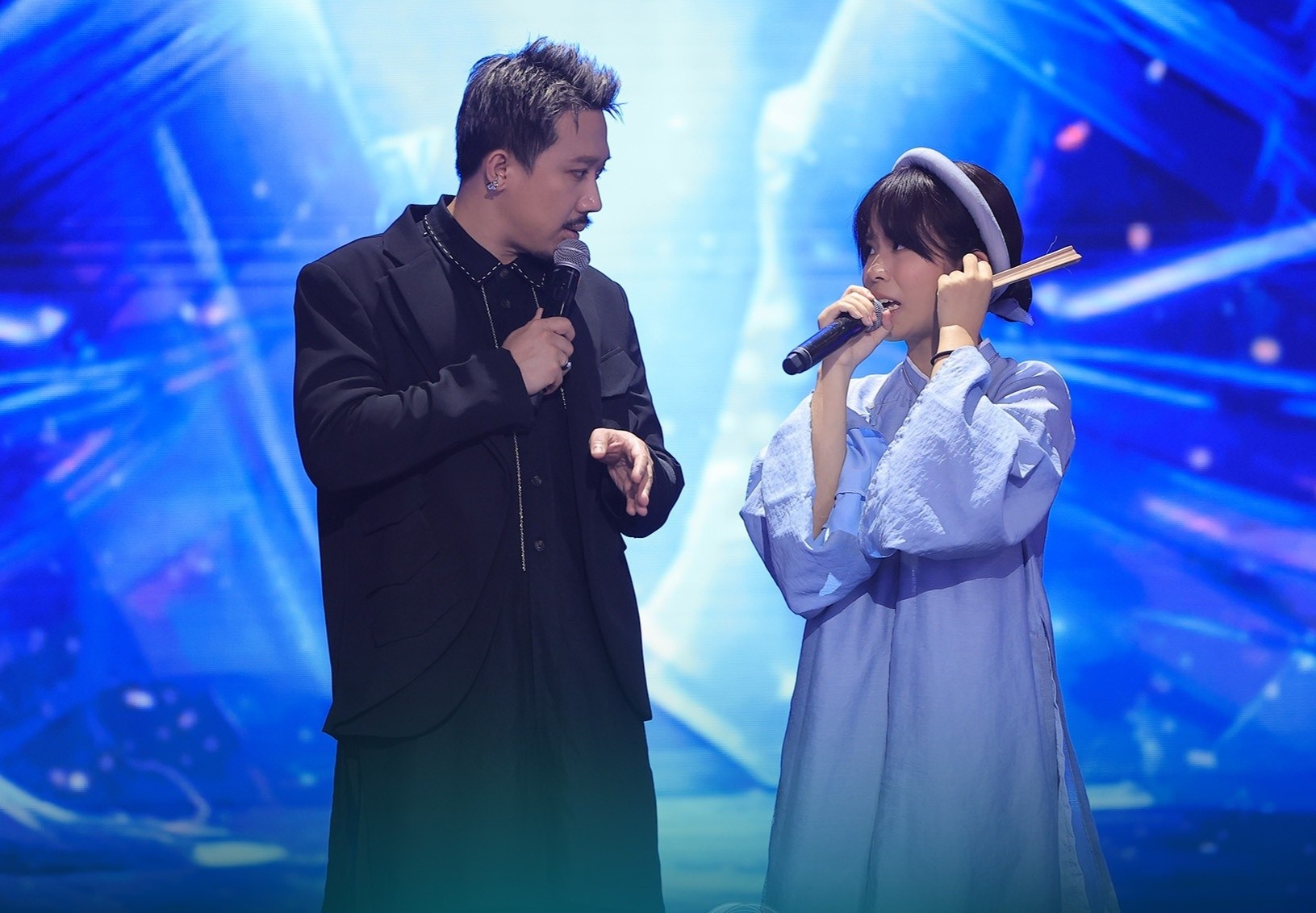 Rap Viet mua 3 anh 1