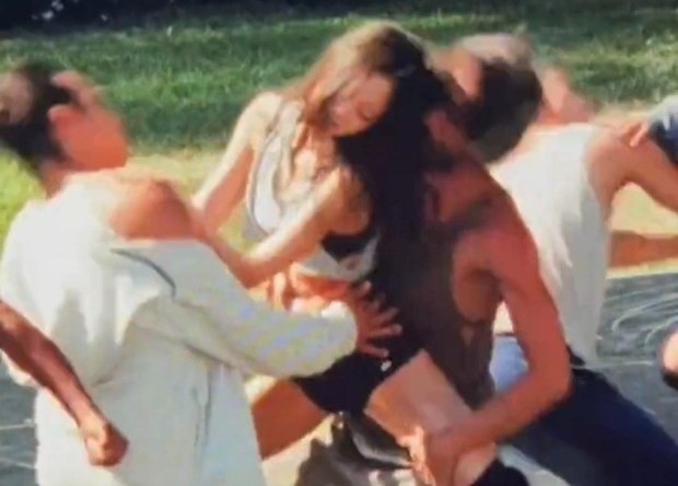 Jennie mat diem hinh anh