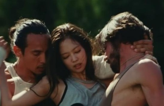 Jennie tra gia cho sai lam hinh anh