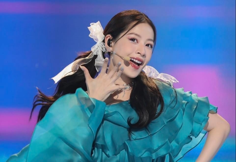 Chi Pu tut hang o Dap gio 2023 hinh anh