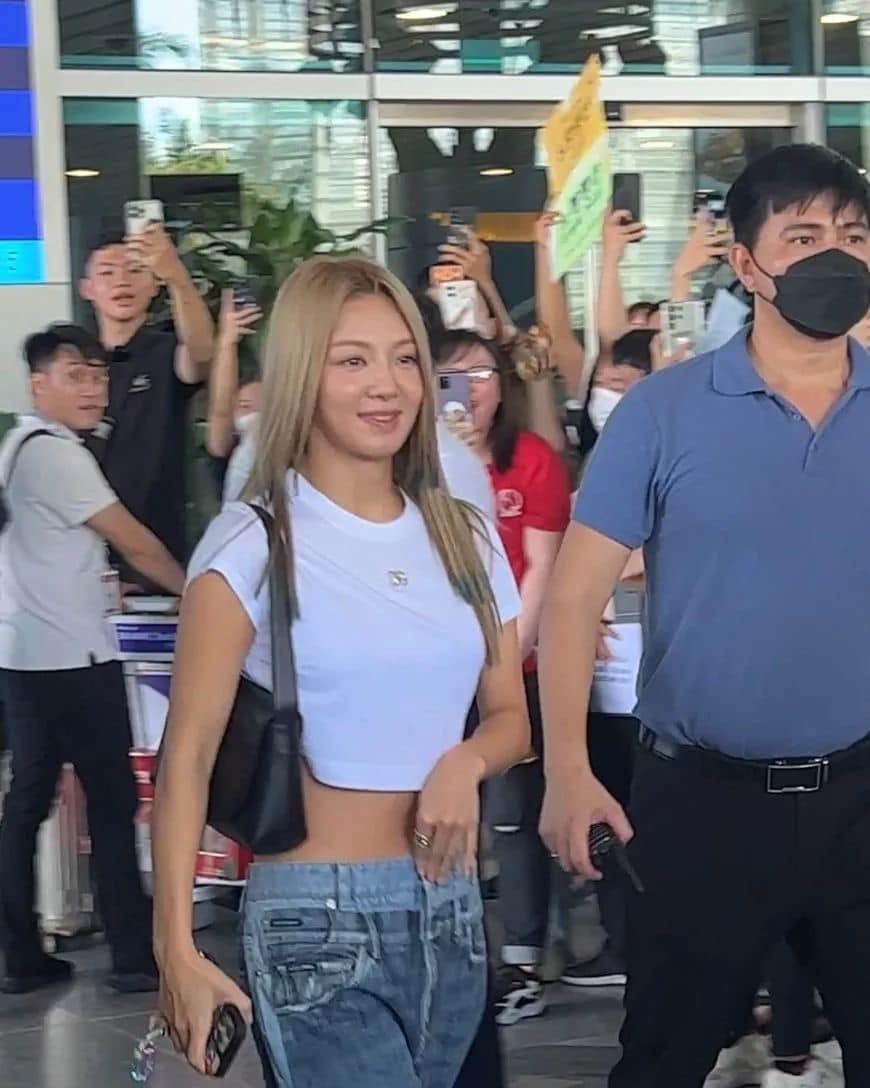 Hyoyeon o Da Nang anh 1