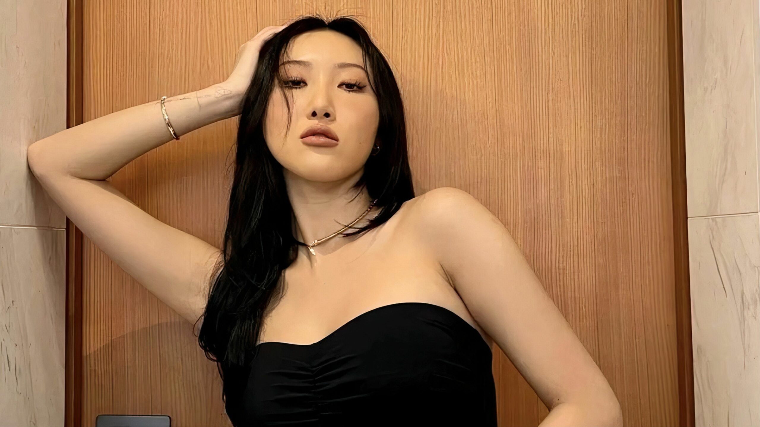 Hwasa sexy anh 1