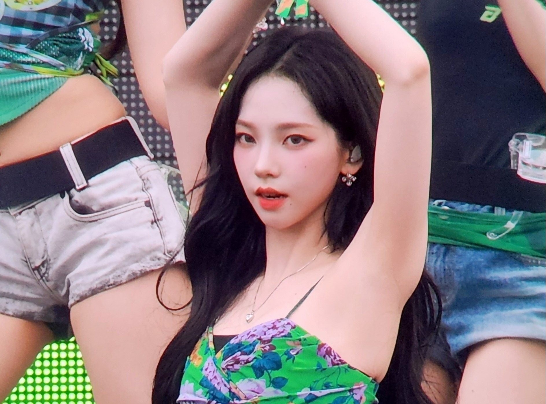 aespa khoe voc dang o le hoi nuoc 19+ hinh anh