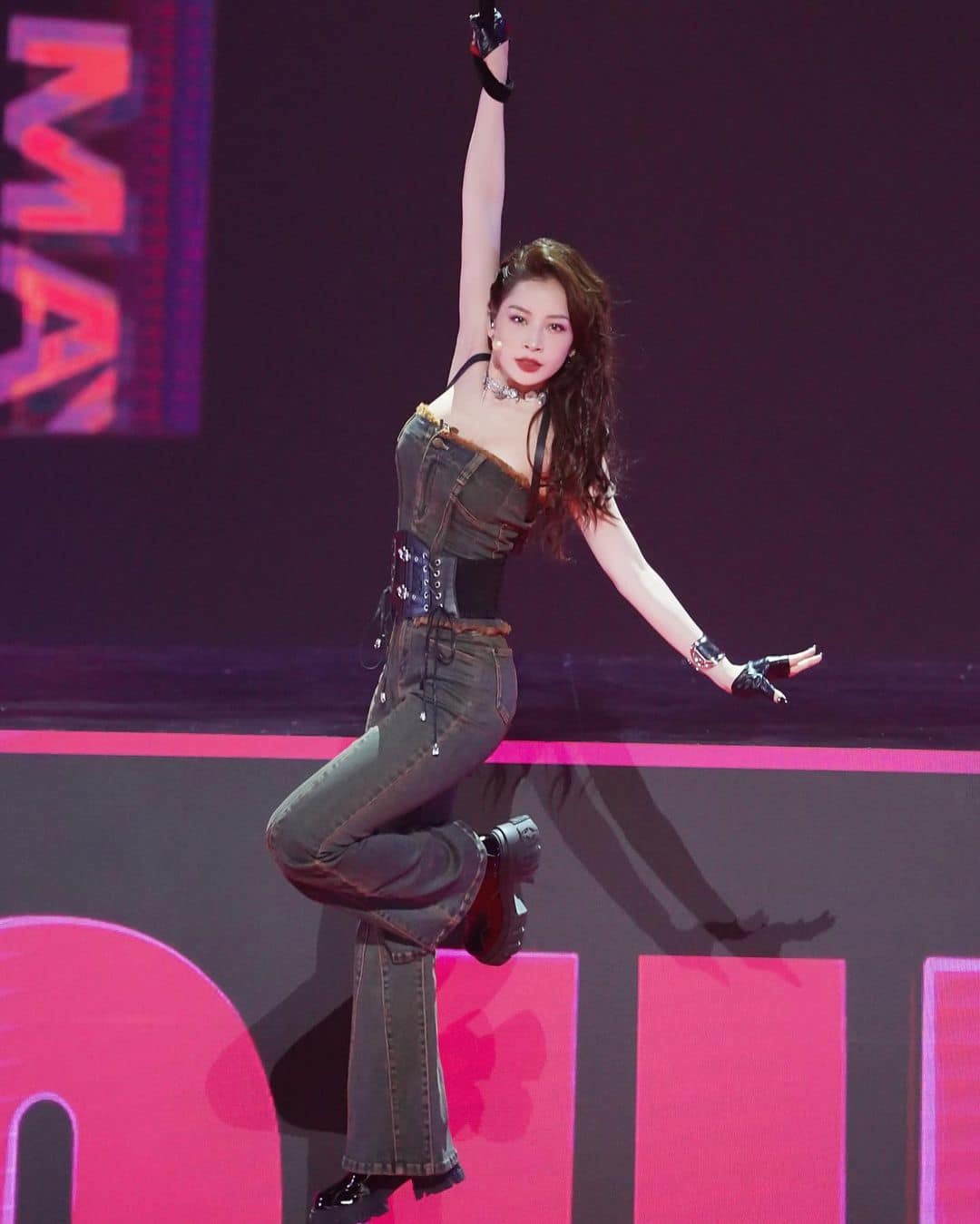 Chi Pu Đạp gió ảnh 2 Chi Pu Dap gio anh 2