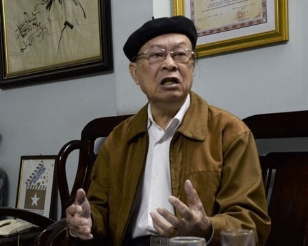 NSND Bui Dinh Hac qua doi hinh anh