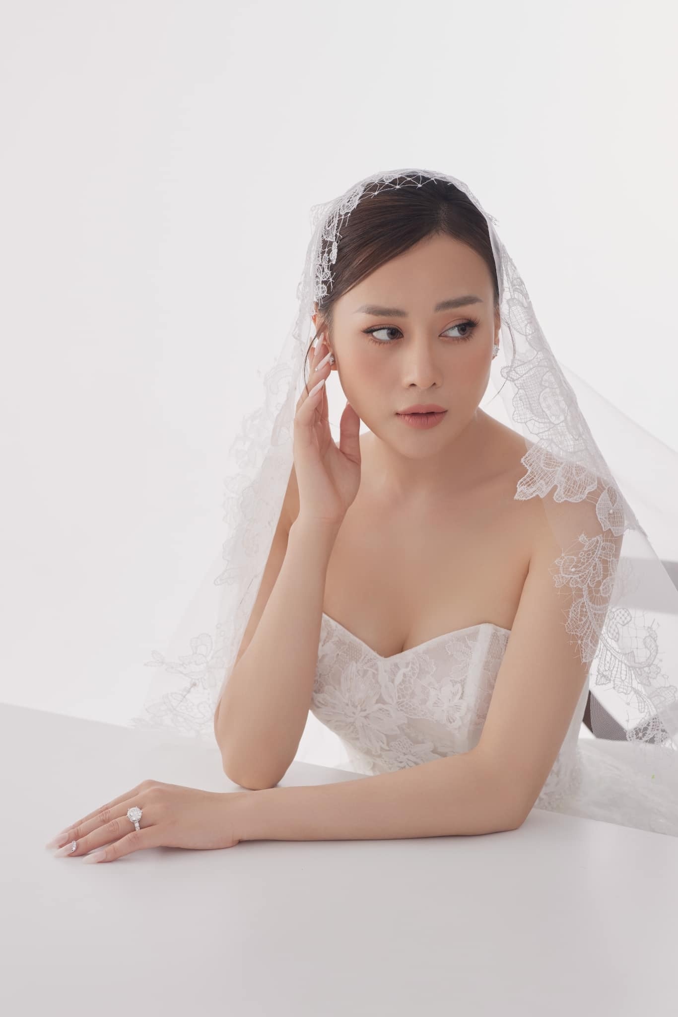 ảnh cưới Phương Oanh ảnh 1 anh cuoi Phuong Oanh anh 1