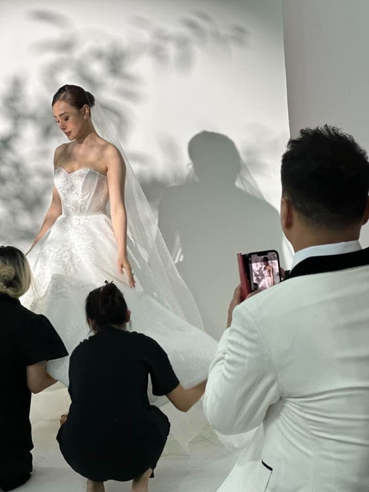 anh cuoi Phuong Oanh anh 4