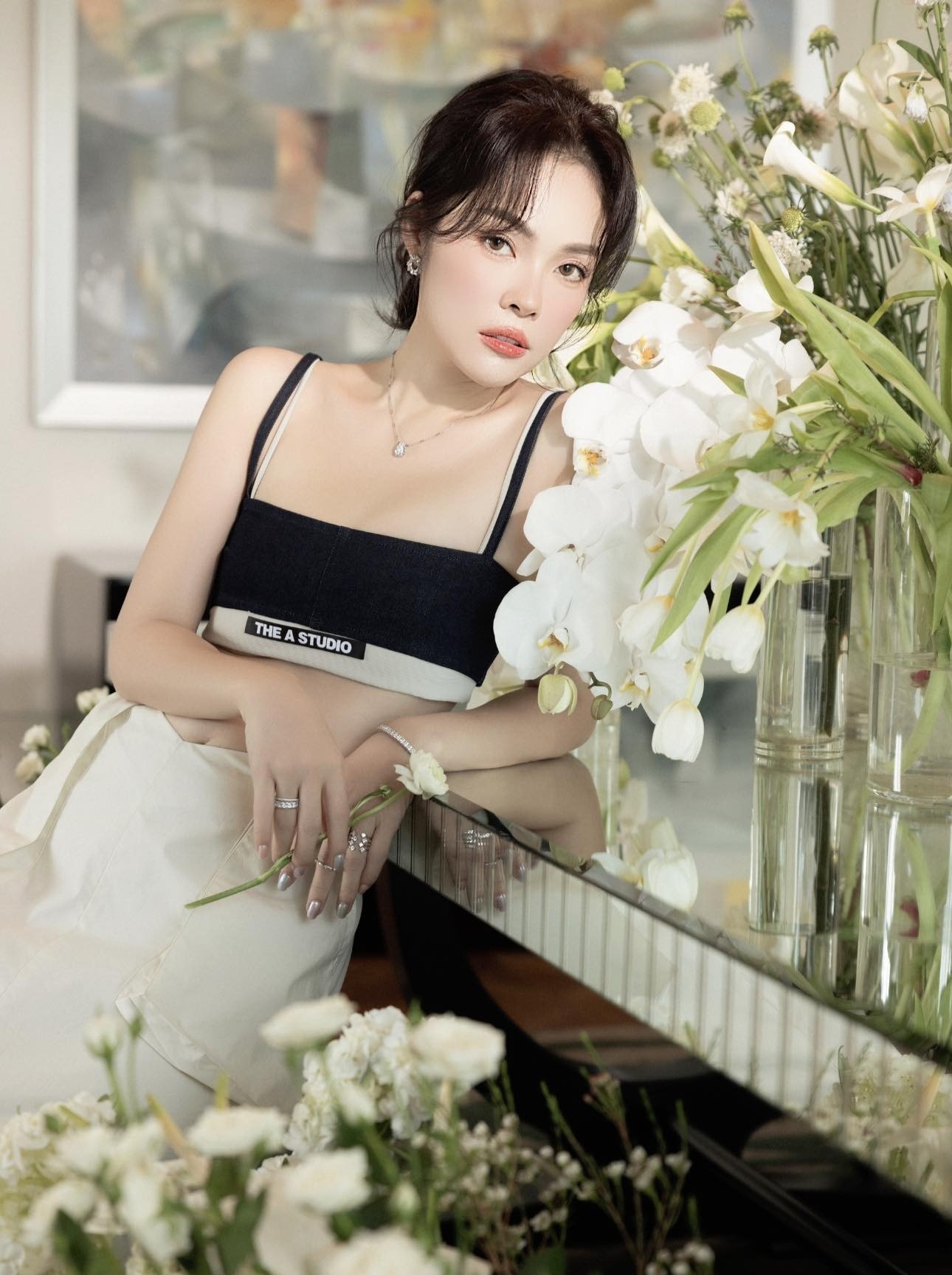 duong cam lynh,  van trang anh 2