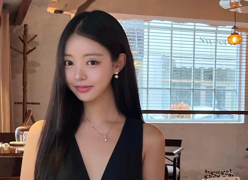 A hau Han gay sot o show hen ho vi giong Jennie hinh anh