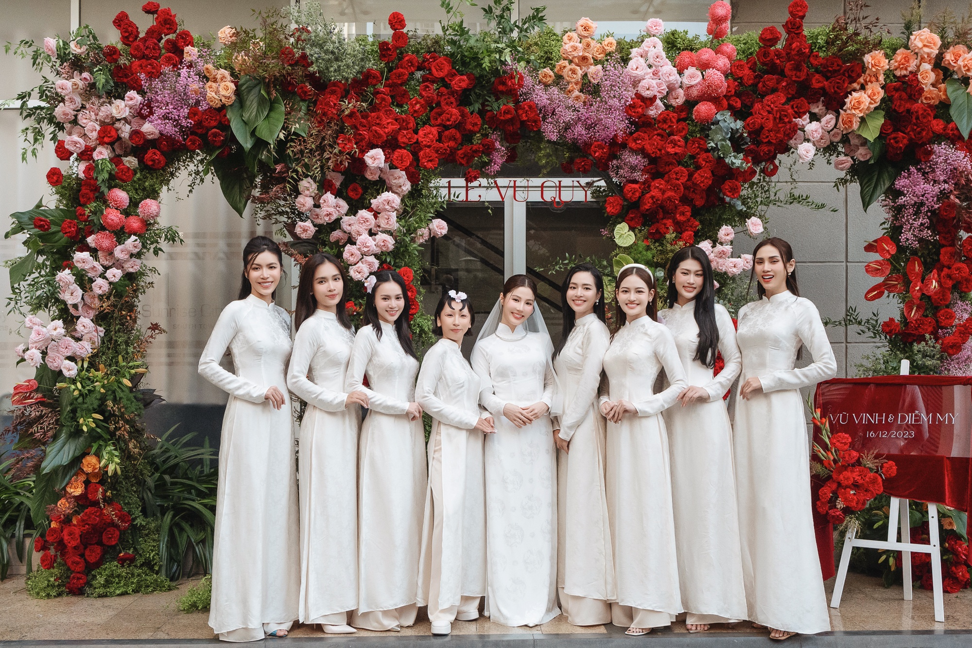 Diem My 9X cuoi anh 1