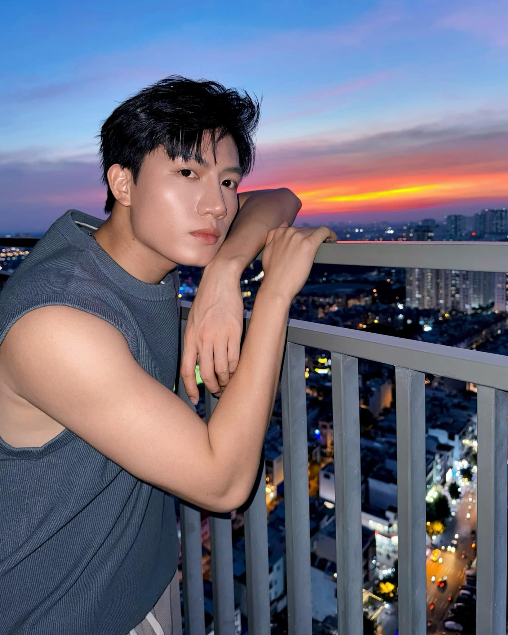 Ca sĩ mặt nạ ảnh 3 Ca si mat na anh 3