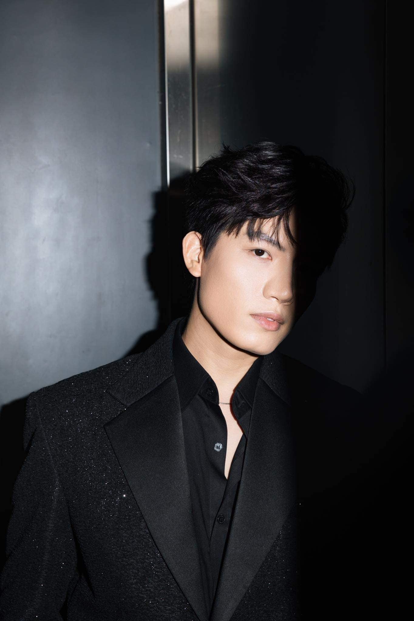 Ca sĩ mặt nạ ảnh 7 Ca si mat na anh 7