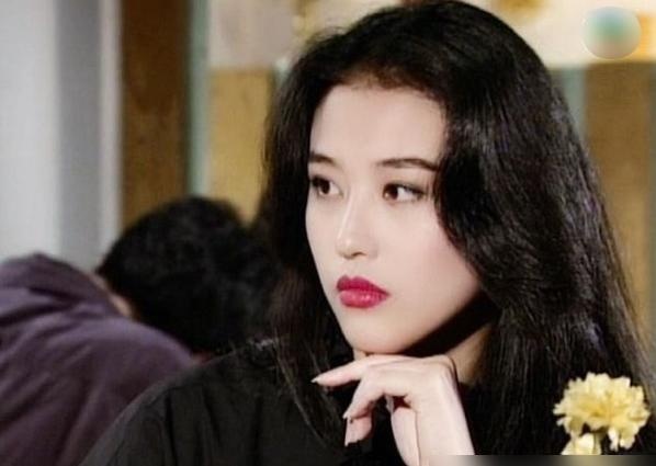 Ly do tang le cua Chau Hai My duoc to chuc lang le hinh anh