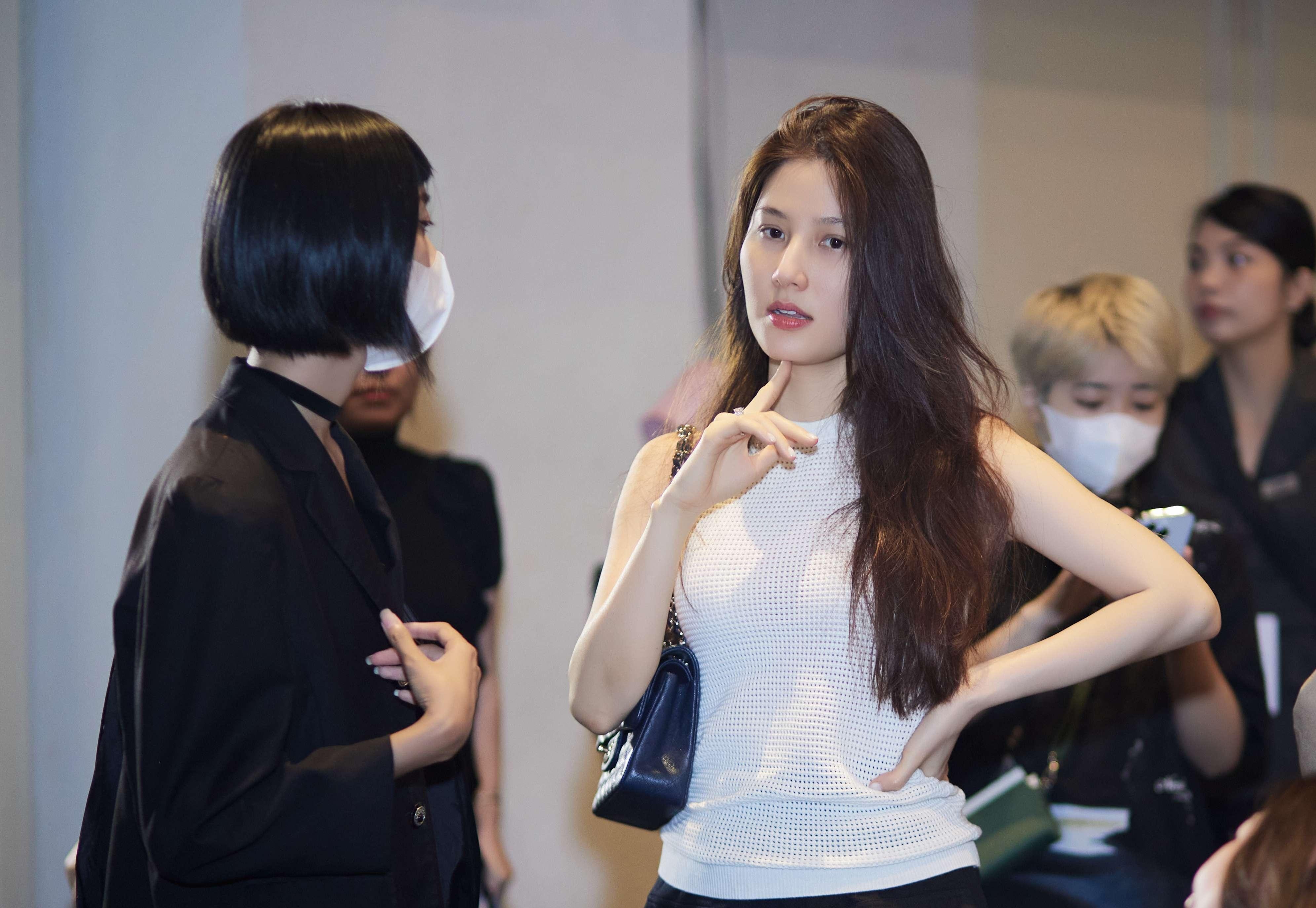 Diem My de mat moc cung doanh nhan Vinh Nguyen tong duyet le cuoi hinh anh