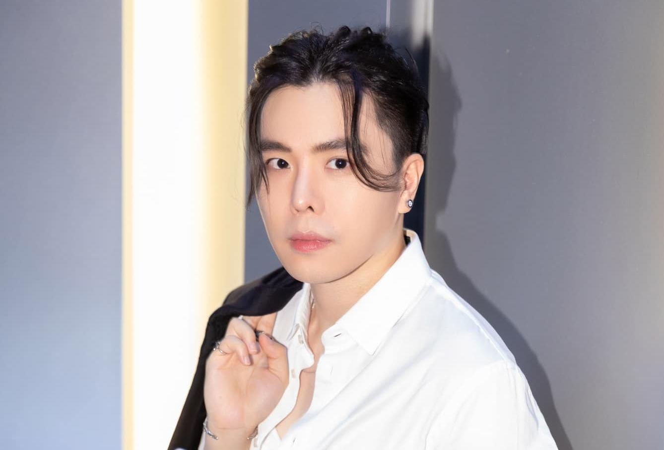 Trinh Thang Binh noi gi khi giong hat bi che xuong cap hinh anh