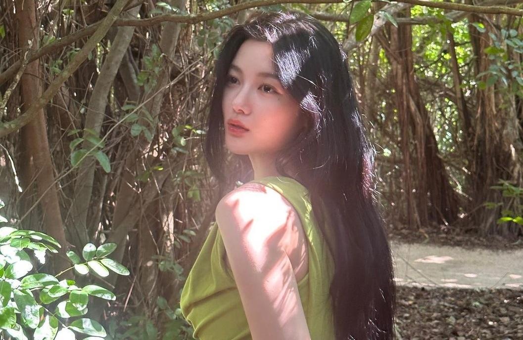 Anh goi cam tai Nha Trang cua Kim Yoo Jung hinh anh