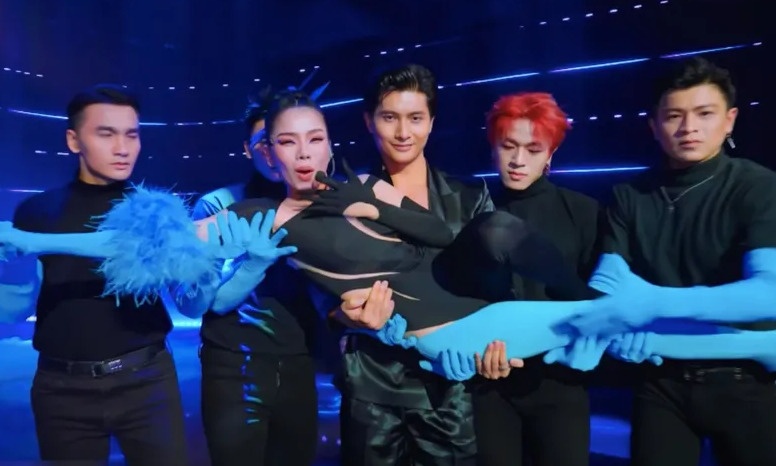 Ly do Chi dep bi chi trich hinh anh