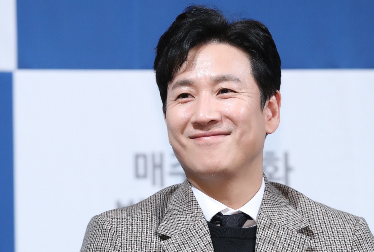 Lee Sun Kyun qua doi anh 6