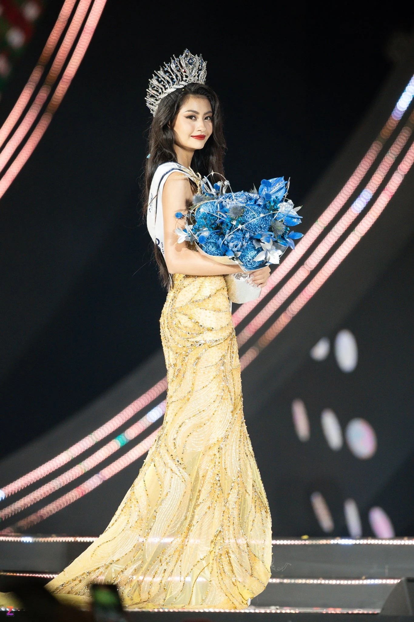 Bui thi xuan hanh anh 2